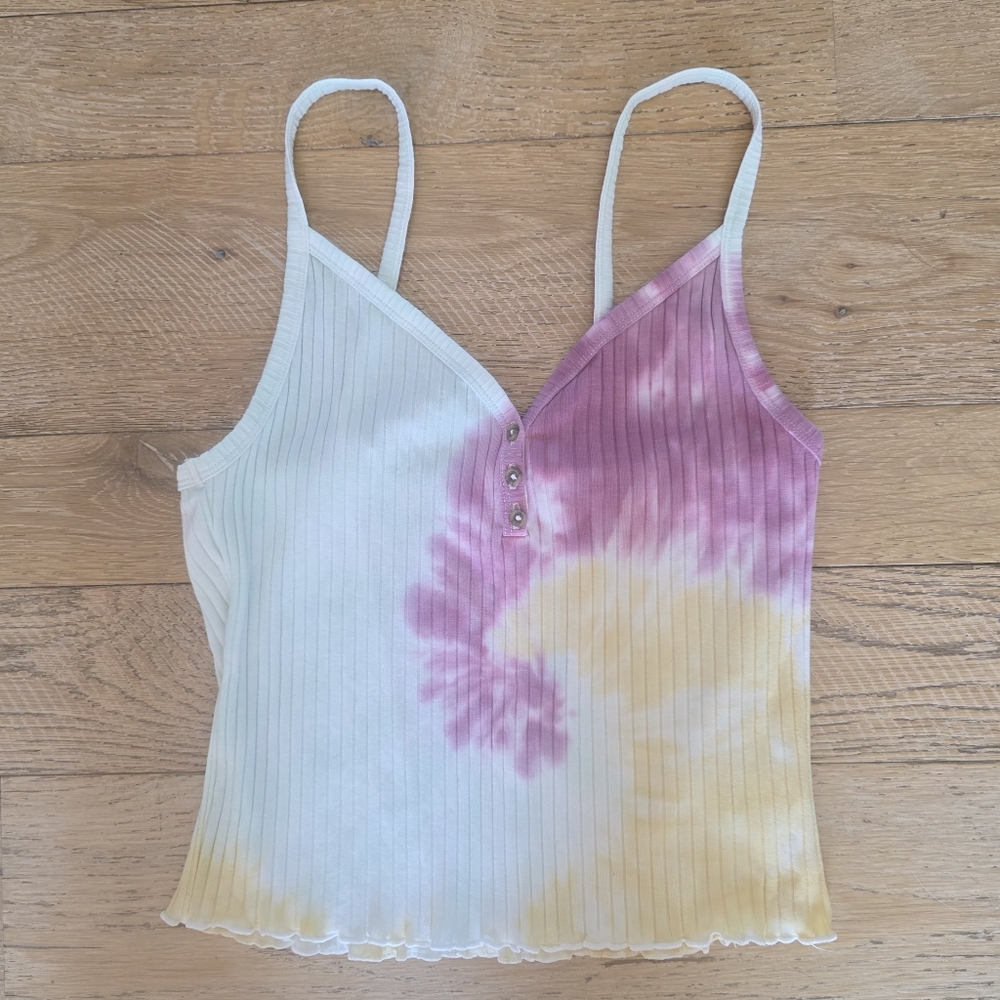 American Eagle Tie Dye Ribbed Tank Top festival summer coconut girl henley